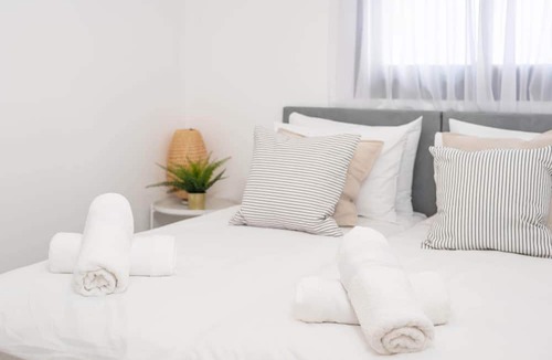 Tiberias Apartment | Dov Garden apartment with private pool