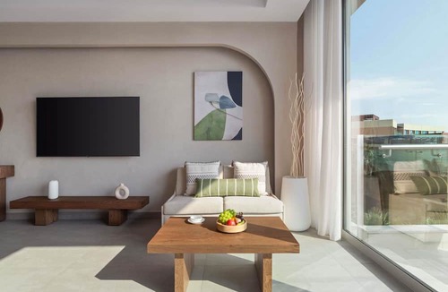 Palm Jumeirah Hotel | Rixos The Palm Hotel & Suites