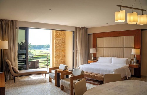 Khalifa City Hotel | VOGO Abu Dhabi Golf Resort & Spa