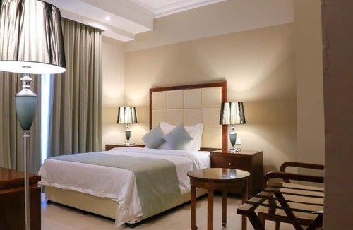 Al Ghubrah Ash Shamaliyyah Hotel | Muscat Inn Hotel