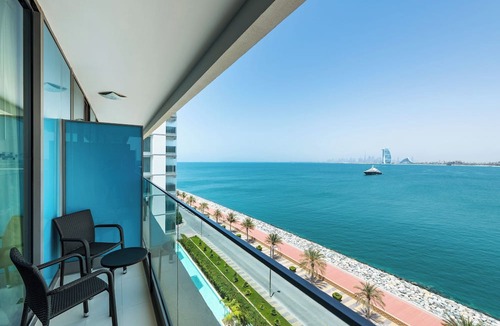 Palm Jumeirah Hotel | Aloft by Marriott Palm Jumeirah