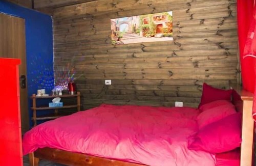 Isfiya Villa | Villa in a natural grovea