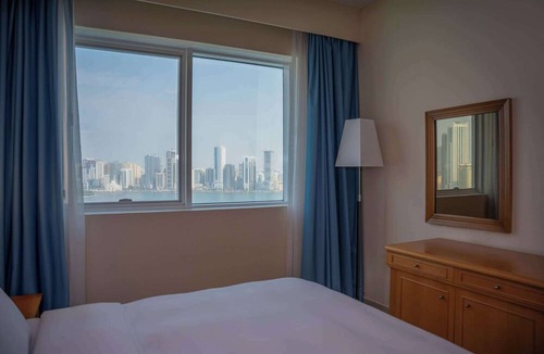 Al Majaz Hotel | Golden Tulip Sharjah