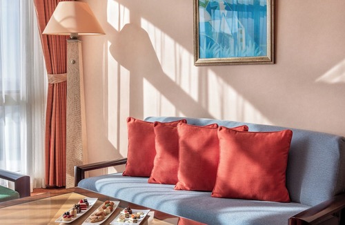 Abu Dhabi Hotel | Al Raha Beach Resort & Spa
