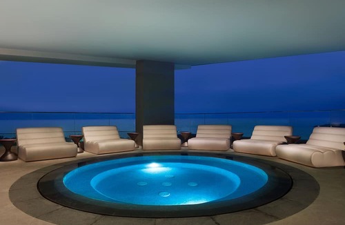 Rumailah Hotel | Wyndham Garden Ajman Corniche