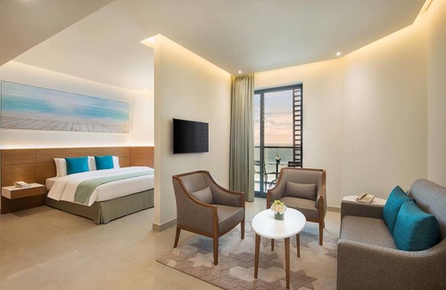 Rumailah Hotel | Wyndham Garden Ajman Corniche