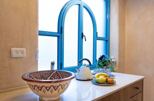 Acre Old City Bed & Breakfast | Arabesque Arts & Residency
