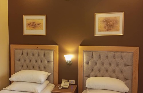 Madaba Hotel | Mariam Hotel
