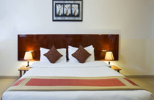 Al Khuwair Hotel | Safeer Plaza Hotel