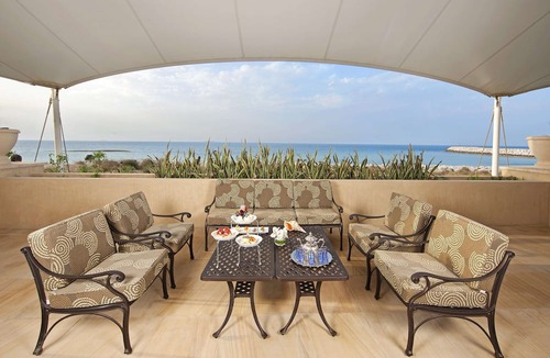 Sir Bani Yas Island Hotel | Desert Islands Resort & Spa by Anantara