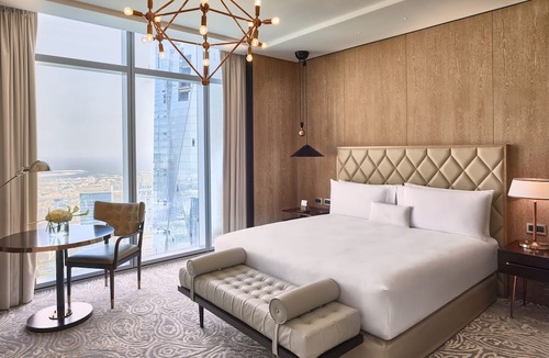 Bur Dubai Hotel | Waldorf Astoria Dubai International Financial Centre