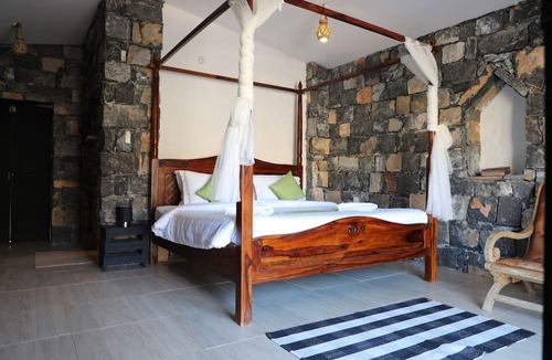 Al Hamra Hotel | Sama Jabal Shams Resort