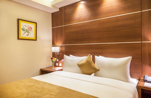 Al Jubeiha Hotel | Gerasa Hotel