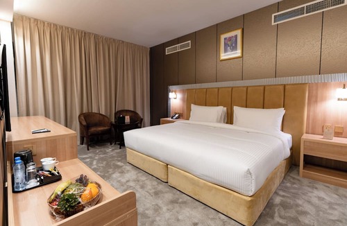 Deira Hotel | Luxe Grand Hotel