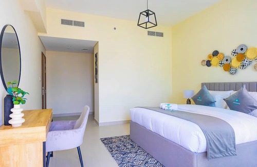 Al Raha Beach Apartment | Bloomfields 1BR Canal The View Raha