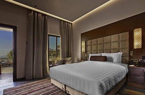 Sayq Hotel | Sahab Resort and Spa