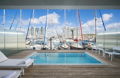 Herzliya Pituach Hotel | The YACHT – Limited Edition By Fattal