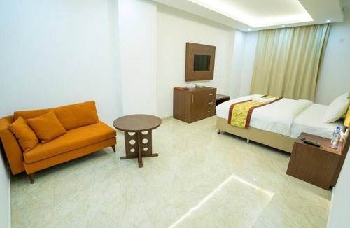 Seeb Hotel | Grand Mirage Hotel