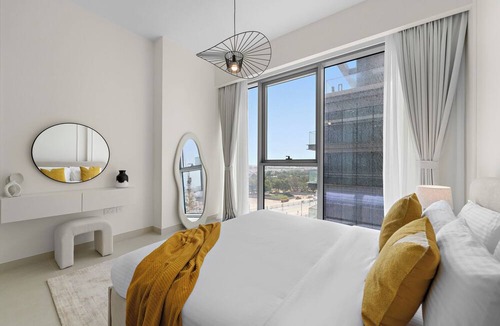 Al Safa Apartment | 2BR M CF7B Pet Friendly Stay