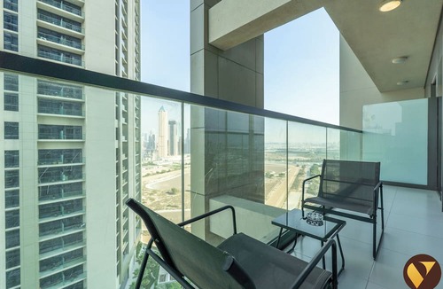 Sheikh Zayed Road Apartment | Vogue | Aykon City Business Bay near Metro Station