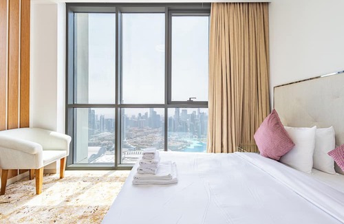 Bur Dubai Apartment | Superhost Elegant 3BR Burj Khalifa View