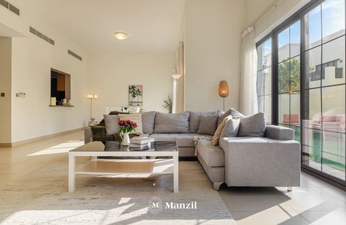 Dubai Villa | Manzil - 4BR Villa with Private Garden