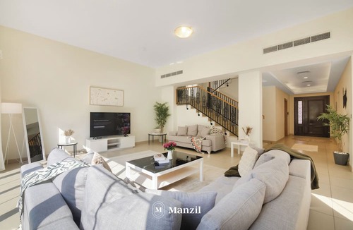 Dubai Villa | Manzil - 4BR Villa with Private Garden