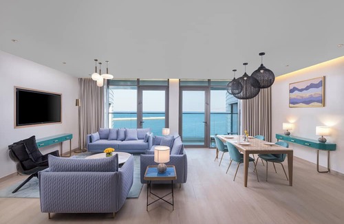 Muscat Hotel | voco Muscat Al Mouj by IHG