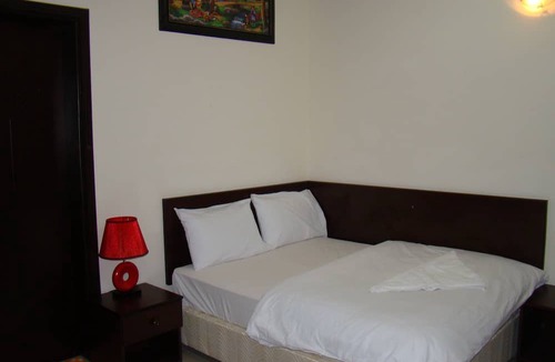 Azaiba Hotel | Savoy Grand Hotel Apartments