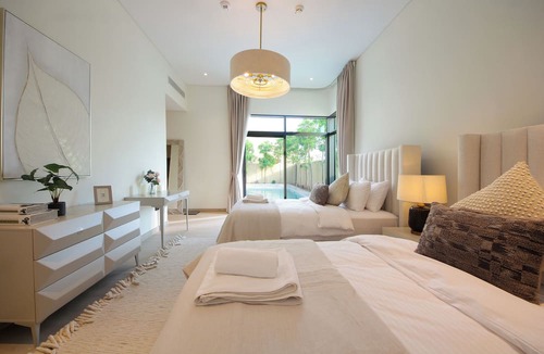 Abu Dhabi Villa | Silk Valley - 4B private beach access