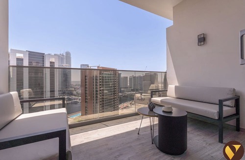 Madinat Zayed Apartment | MAG318 Lux Burj Khalifa Walk Pool View