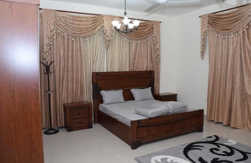 Salalah Villa | Red-37 - Bn Breek Villa