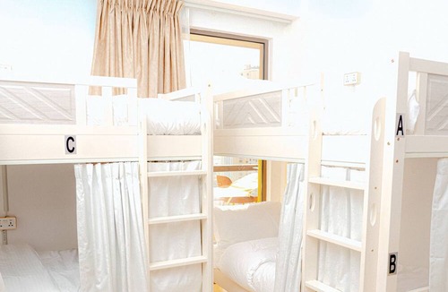 Al Sufouh 2 Hostel | Sundrift Dubai Hostel