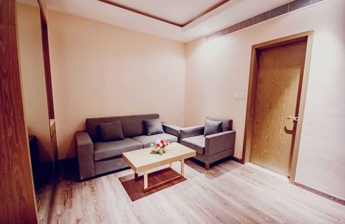 Al Khuwair Hotel | HOTEL FRANKINCENSE MUSCAT