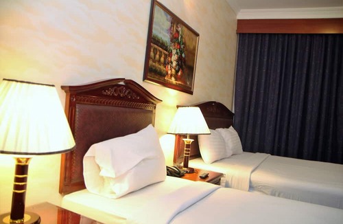 Old Dubai Hotel | Mount Royal Hotel