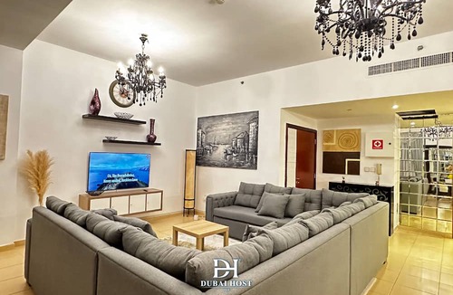 Jumeirah Beach Residence Hostel | Dubai Host - Beach Hostel JBR