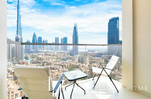 Downtown Dubai Apartment | LUX Executive Burj Khalifa View Suite