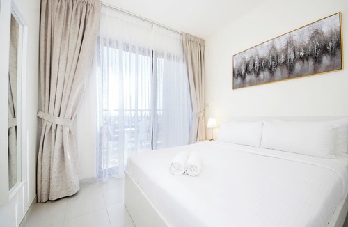 Dubai House | Spacious 3BHK Townhouse-Emaar South Golf