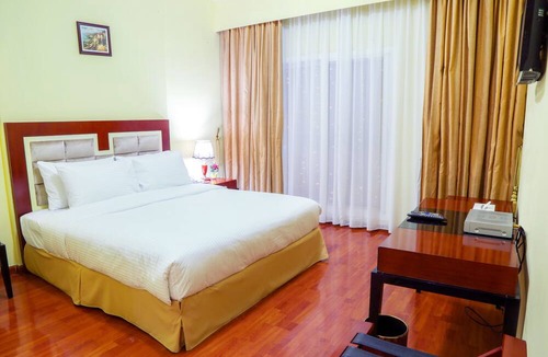 Al Sharq Apartment | Family-freindly One Bedroom Hotel in Sharjah