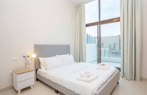 Nad Al Sheba Villa | Zapbed Villa C62-03