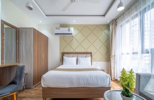 Seeb Hotel | OYO Townhouse 156 Rose Hotel Apartments.