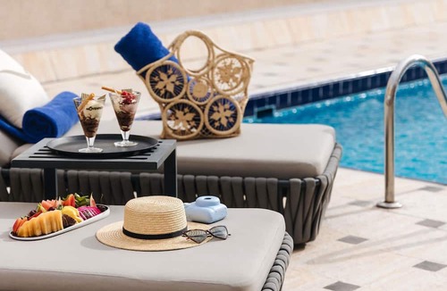 Bur Dubai Hotel | Mövenpick Hotel & Apartments Bur Dubai