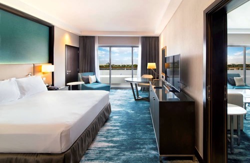 Al Ain Hotel | Radisson Blu Hotel & Resort, Al Ain