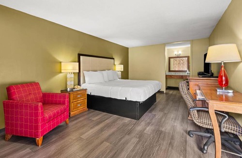 Wilson Hotel | Americas Best Value Inn Wilson