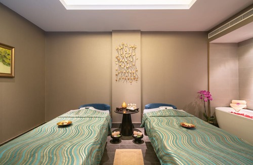 Muscat Hotel | Radisson Collection Muscat, Hormuz Grand