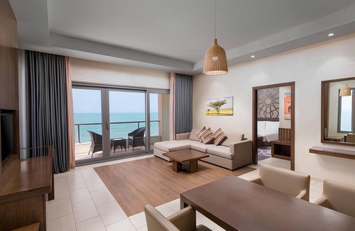 Sohar Hotel | Radisson Blu Hotel & Resort, Sohar