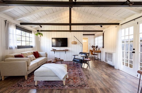 Monterey House | Little Green House - Monterey House - Historic Downtown Cottage, With Beautiful Yard