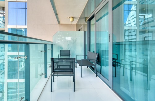 Downtown Dubai Apartment | Soothing 1BR at Merano Business Bay by Deluxe Holiday Homes