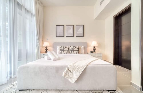 Downtown Dubai Apartment | Soothing 1BR at Merano Business Bay by Deluxe Holiday Homes