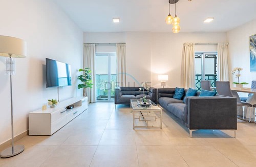 Discovery Gardens Apartment | Quick Metro Access 2BR,Short 15-Minute Drive to Ibn Battuta Mall
